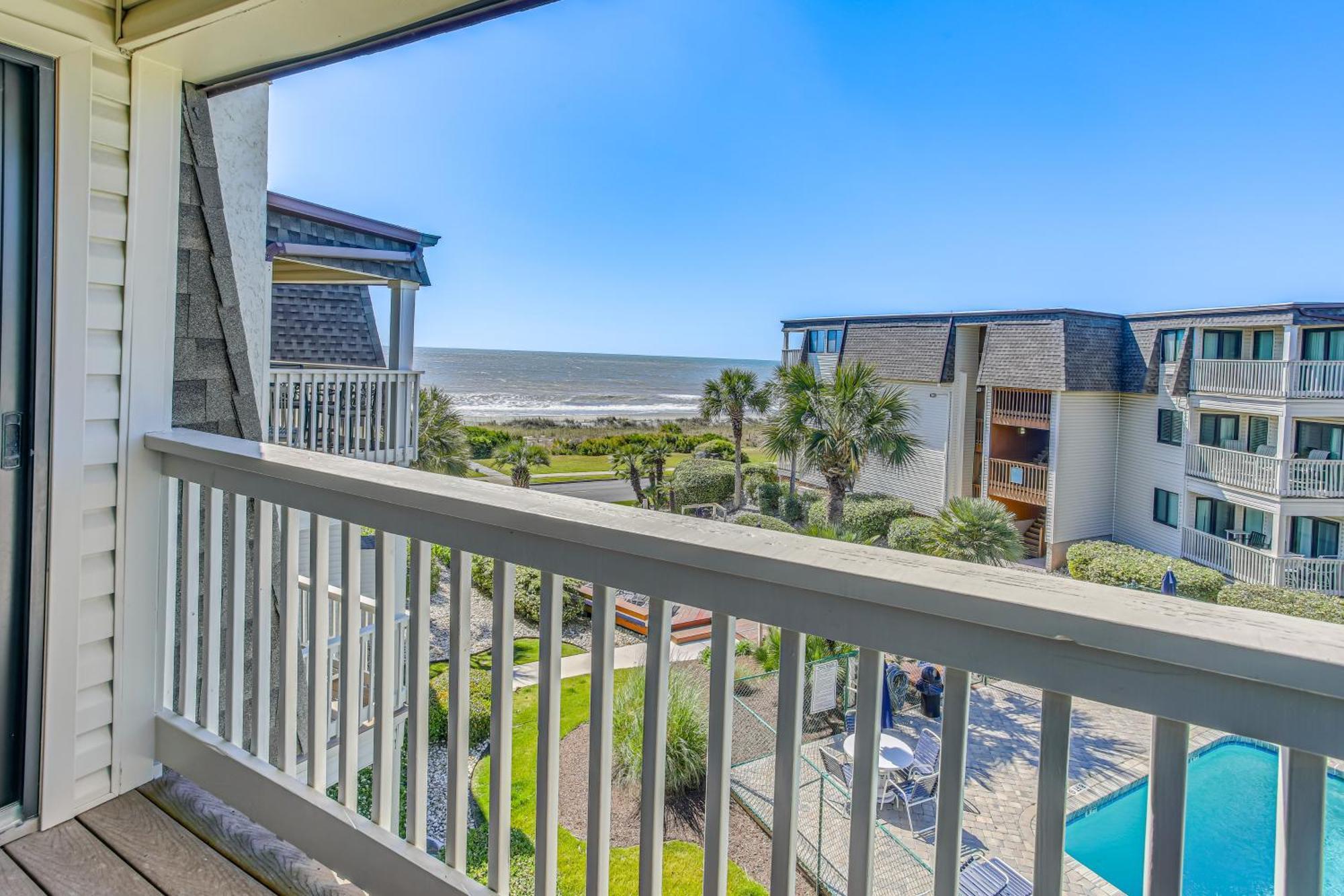 Beachfront Resort Condo With Pool View And Balcony! Миртл-Бич Экстерьер фото